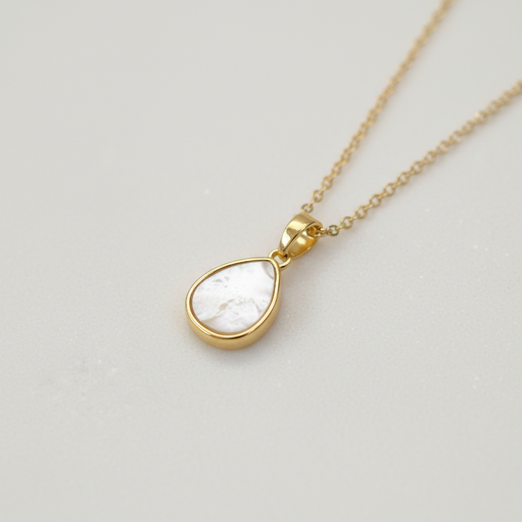 Minimalist Teardrop MOP Shell Necklace