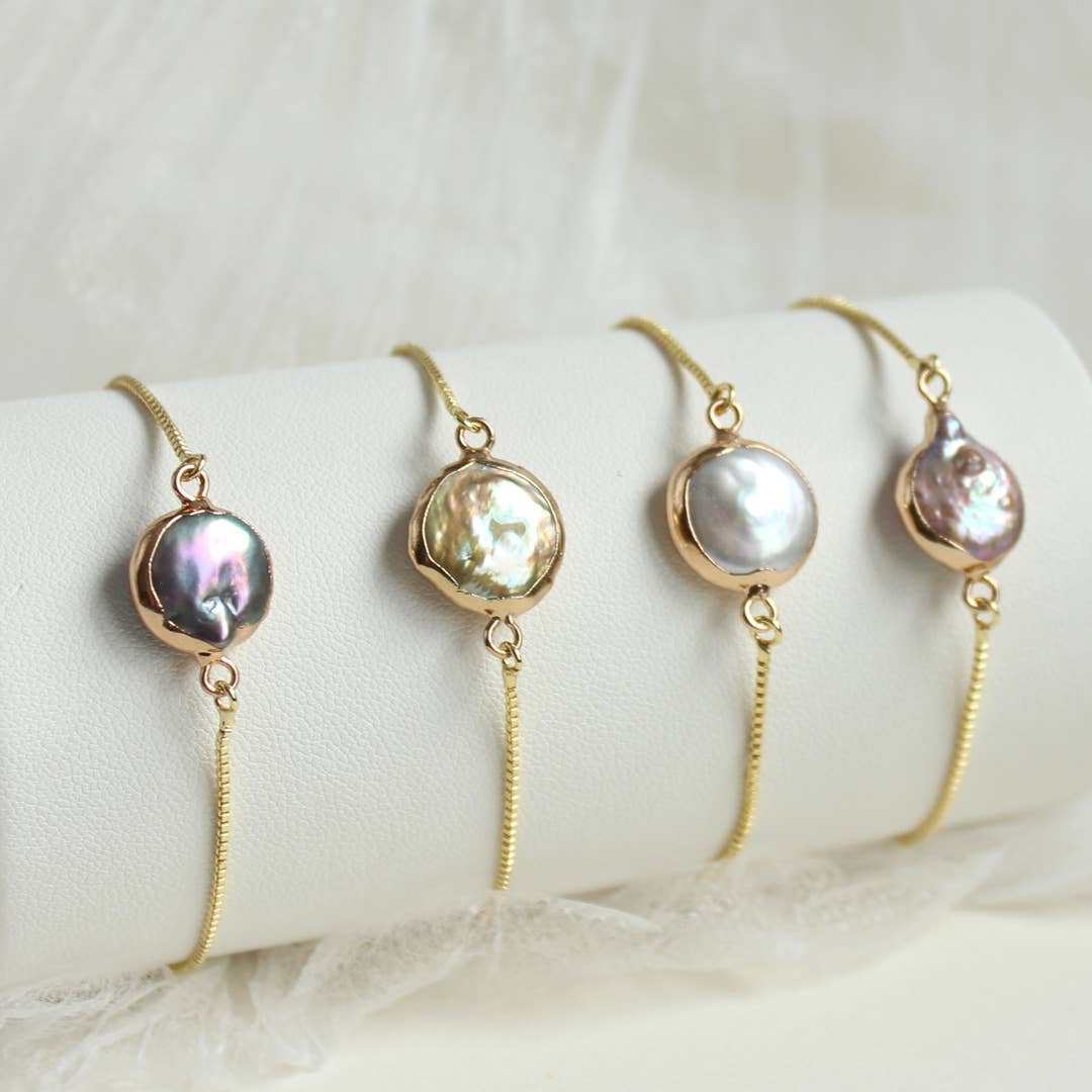 Minimalist Baroque Pearl Bracelet